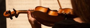 violin-sheet-music-detail-2_1900x600.jpg